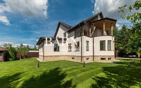 2-этажный коттедж 500 м² с отделкой
