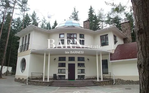 2-этажный коттедж 850 м² с отделкой