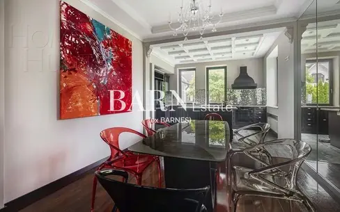 2-этажный коттедж 500 м² с отделкой
