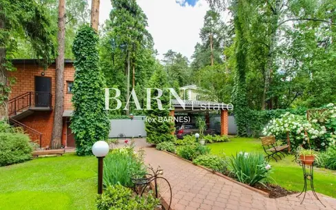 2-этажный коттедж 450 м² с отделкой