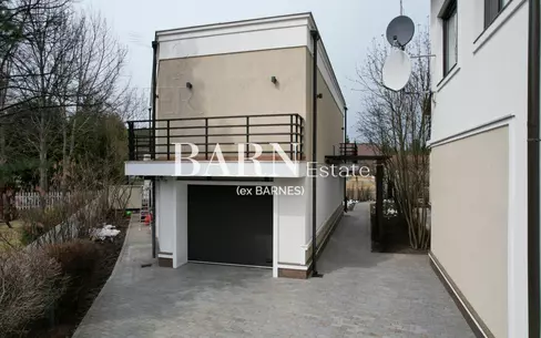 2-этажный коттедж 637 м² с отделкой