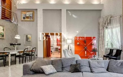 2-этажный коттедж 1 400 м² с отделкой