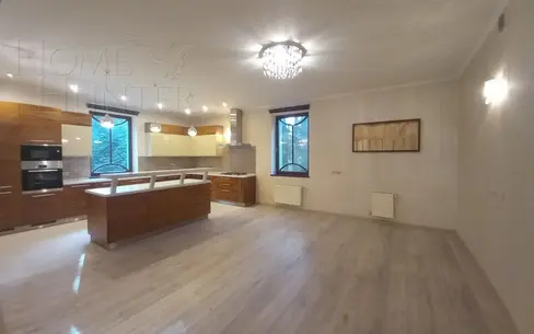 2-этажный коттедж 607 м² с отделкой