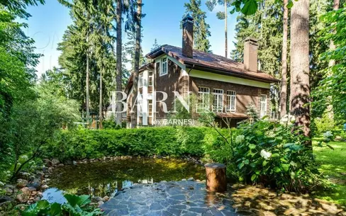 2-этажный коттедж 550 м² с отделкой