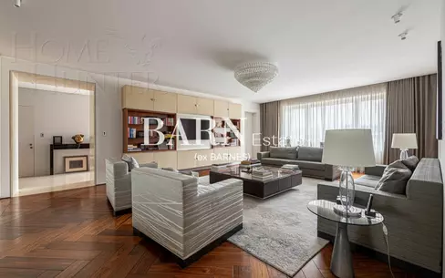 3-КОМН. КВАРТИРА С ОТДЕЛКОЙ 173.3 М² НА 8 ЭТАЖЕ
