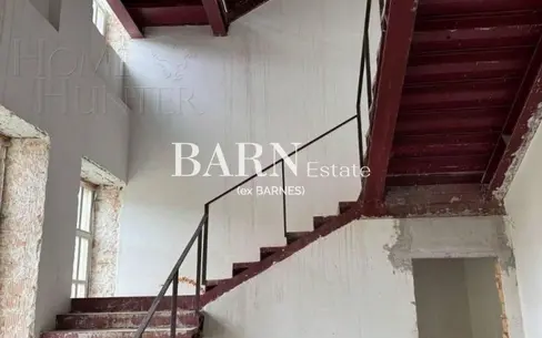 3-этажный коттедж 930 м² без отделки