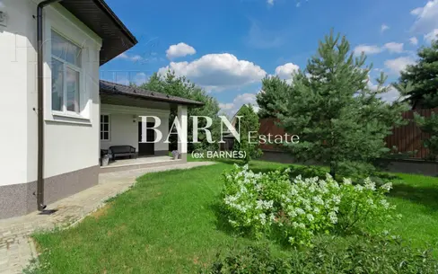 2-этажный коттедж 450 м² с отделкой