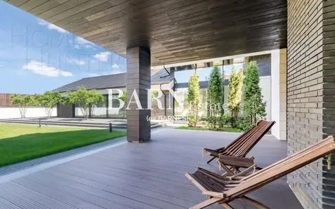 3-этажный коттедж 1 770 м² без отделки