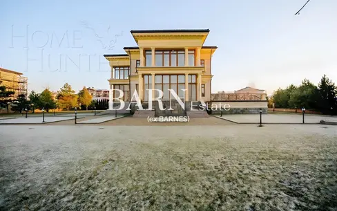 2-этажный коттедж 800 м² с отделкой