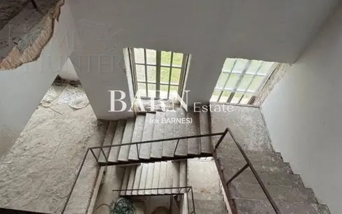 3-этажный коттедж 930 м² без отделки