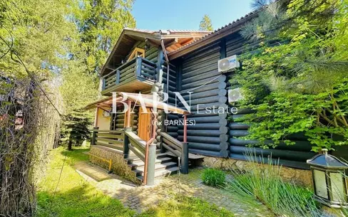 3-этажный коттедж 650 м² с отделкой