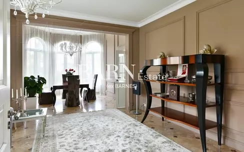 2-этажный коттедж 385 м² с отделкой