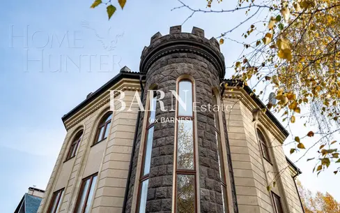 4-этажный коттедж 1 200 м² без отделки