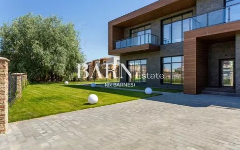 2-этажный коттедж 545 м² с отделкой