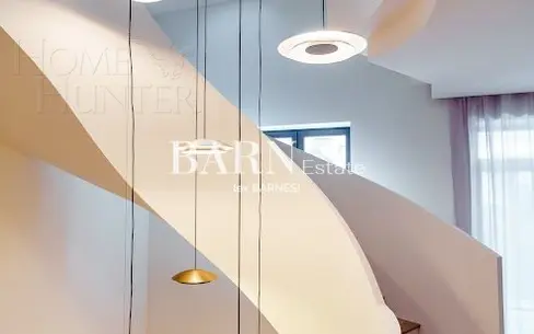 3-этажный коттедж 620 м² с отделкой