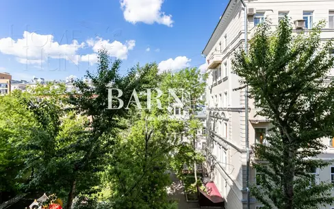 6-КОМН. КВАРТИРА БЕЗ ОТДЕЛКИ 250 М² НА 3 ЭТАЖЕ