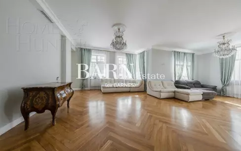 2-этажный коттедж 931.2 м² с отделкой