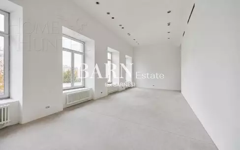 4-КОМН. КВАРТИРА БЕЗ ОТДЕЛКИ 210 М² НА 2 ЭТАЖЕ
