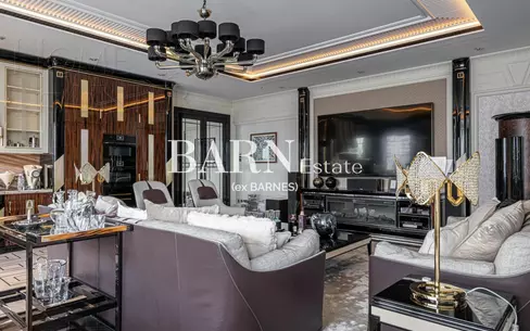 5-КОМН. КВАРТИРА С ОТДЕЛКОЙ 242.42 М² НА 6 ЭТАЖЕ