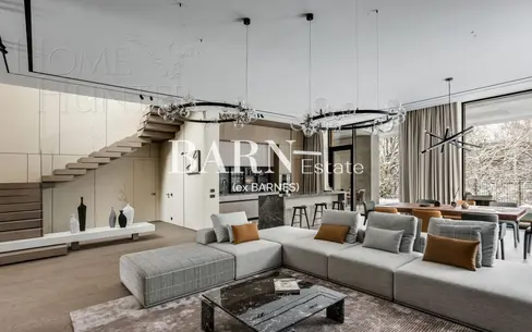 2-этажный коттедж 760 м² с отделкой