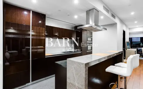 3-КОМН. АПАРТАМЕНТЫ С ОТДЕЛКОЙ 170 М² НА 37 ЭТАЖЕ