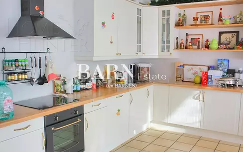 2-этажный коттедж 350 м² с отделкой