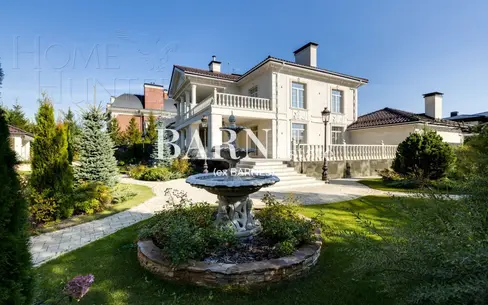 2-этажный коттедж 650 м² с отделкой