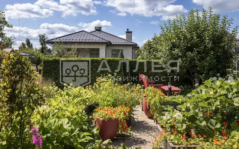 1-этажный коттедж 310 м² с отделкой