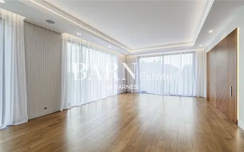2-этажный коттедж 1 071 м² с отделкой