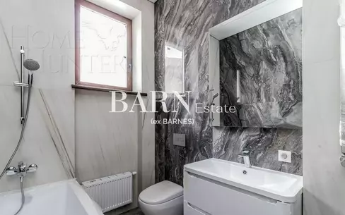 2-этажный коттедж 300 м² с отделкой