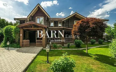 2-этажный коттедж 550 м² с отделкой