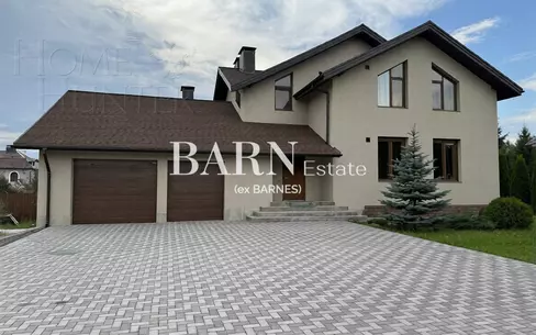 2-этажный коттедж 400 м² с отделкой