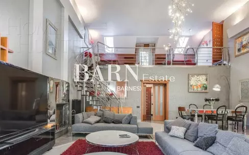 2-этажный коттедж 1 400 м² с отделкой