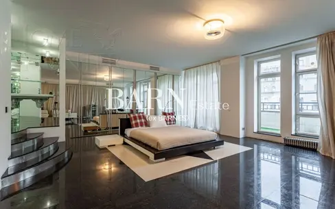 3-КОМН. КВАРТИРА С ОТДЕЛКОЙ 205 М² НА 10 ЭТАЖЕ