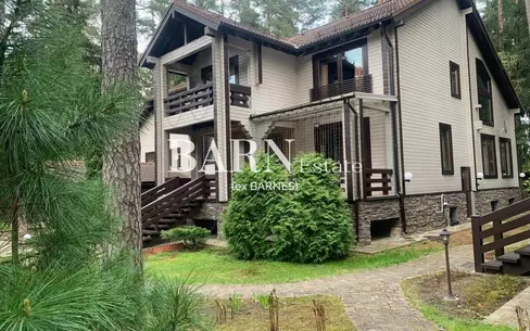 2-этажный коттедж 800 м² с отделкой