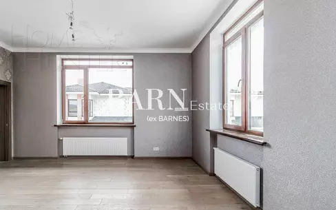 2-этажный коттедж 300 м² с отделкой