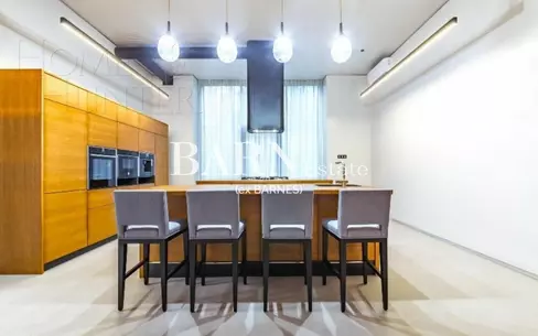2-этажный коттедж 680 м² с отделкой