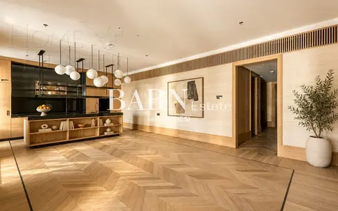 2-КОМН. КВАРТИРА С ОТДЕЛКОЙ 108 М² НА 2 ЭТАЖЕ