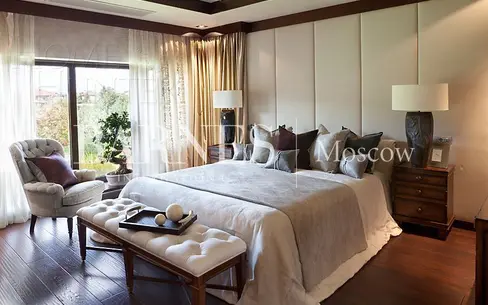 2-этажный коттедж 1 377 м² с отделкой