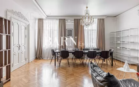 4-КОМН. КВАРТИРА С ОТДЕЛКОЙ 320 М² НА 2 ЭТАЖЕ