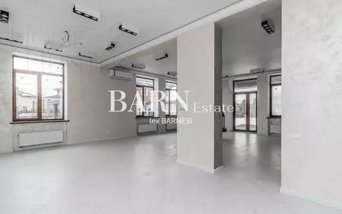 2-этажный коттедж 300 м² с отделкой