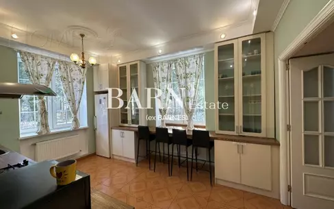 2-этажный коттедж 450 м² с отделкой