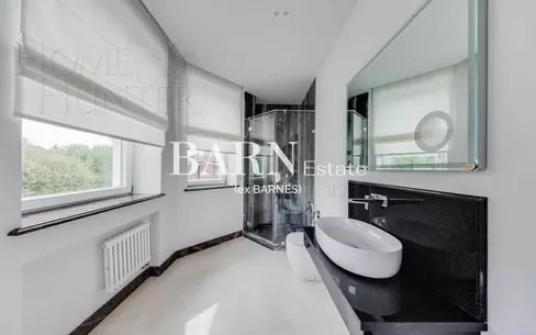 2-этажный коттедж 800 м² с отделкой