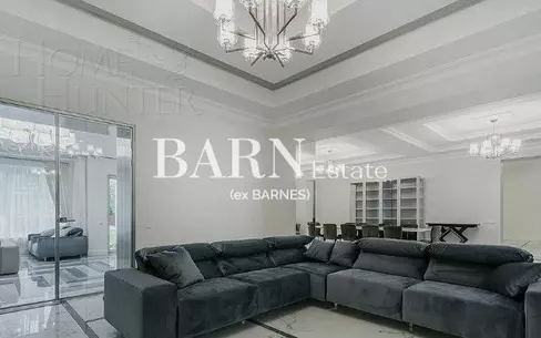 2-этажный коттедж 1 100 м² с отделкой