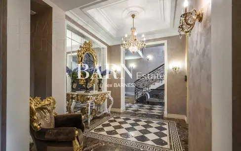 2-этажный коттедж 1 400 м² с отделкой