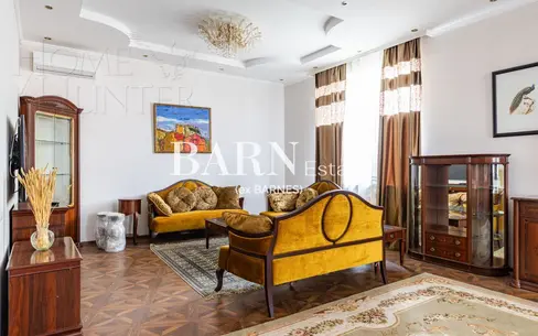 2-этажный коттедж 320 м² с отделкой