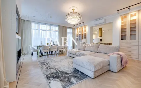 2-этажный коттедж 300 м² с отделкой