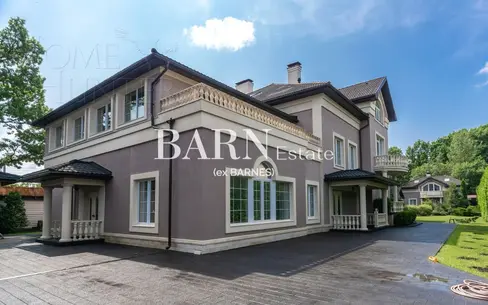 2-этажный коттедж 1 162 м² с отделкой