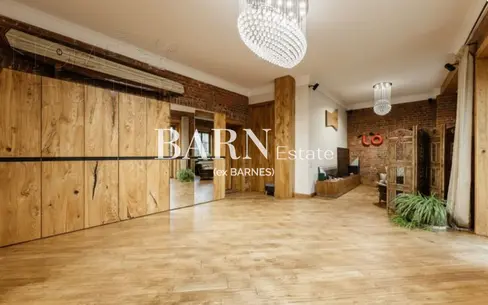 30-КОМН. КВАРТИРА С ОТДЕЛКОЙ 100.8 М² НА 3 ЭТАЖЕ