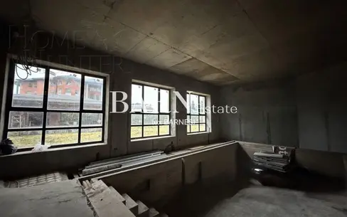 2-этажный коттедж 825 м² без отделки